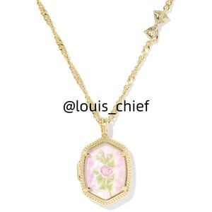 Kendra Scott x LoveShackFancy Daphne Gold Locket Necklace